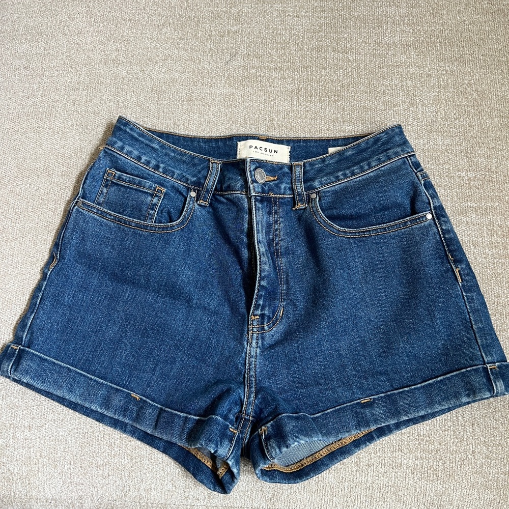 PacSun Mom Short